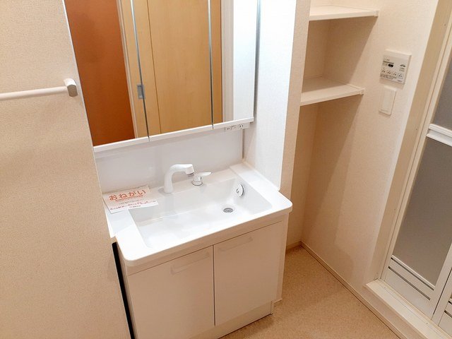 洗面設備　忙しい朝には欠かせない洗面所です