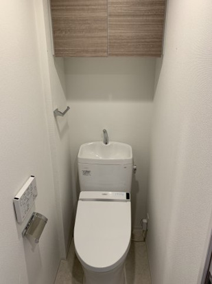 トイレ　※同物件、別部屋になります。