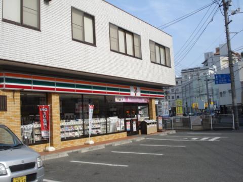 コンビニ　セブンイレブン倉敷昭和1丁目店（コンビニ）まで282m
