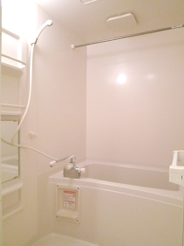 バス・シャワールーム　バスルーム