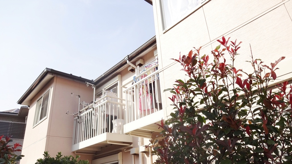 建物外観　４世帯しかないので気軽に生活♪