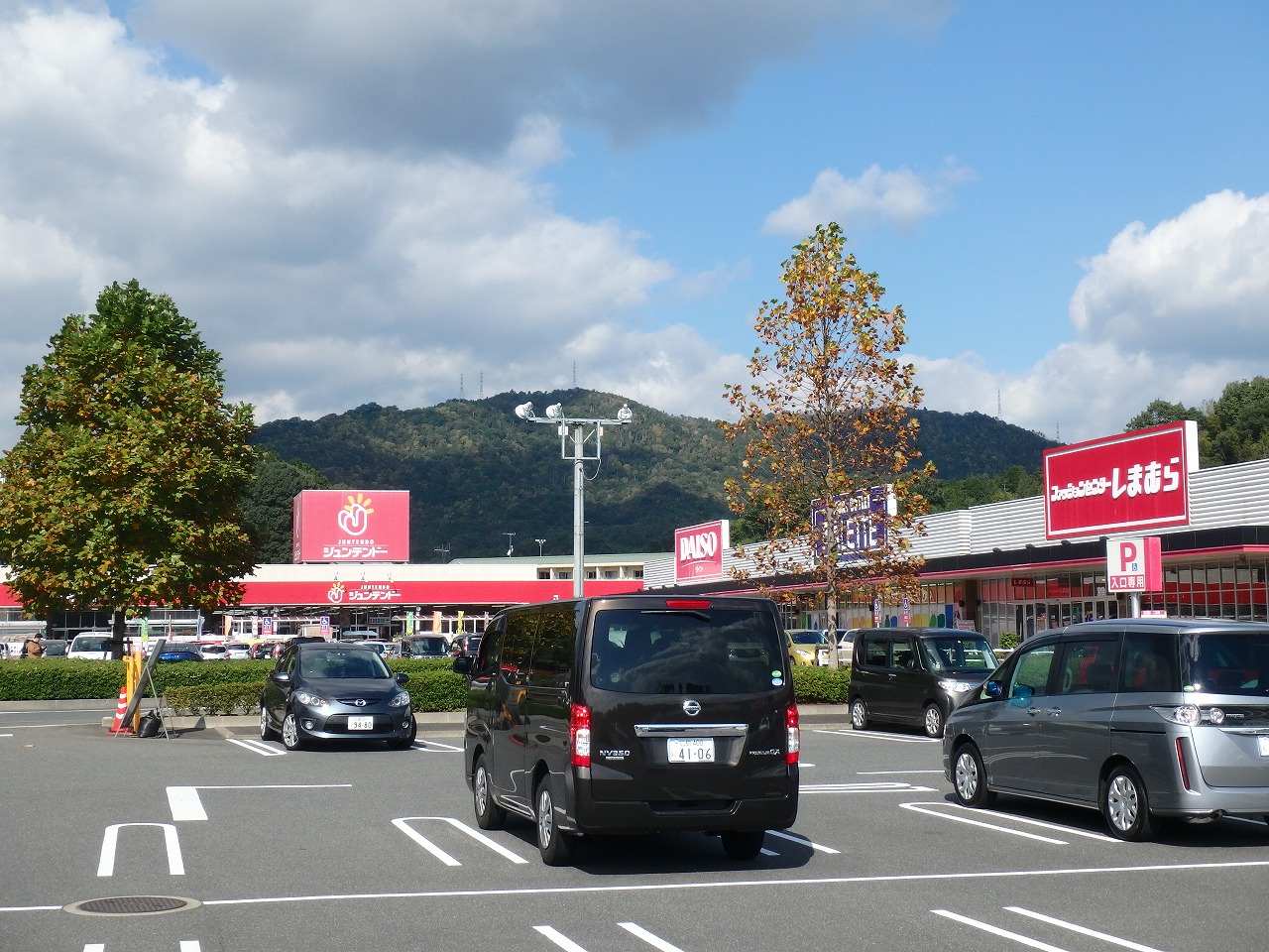 ホームセンター　ホームセンタージュンテンドー高屋店（ホームセンター）まで476m