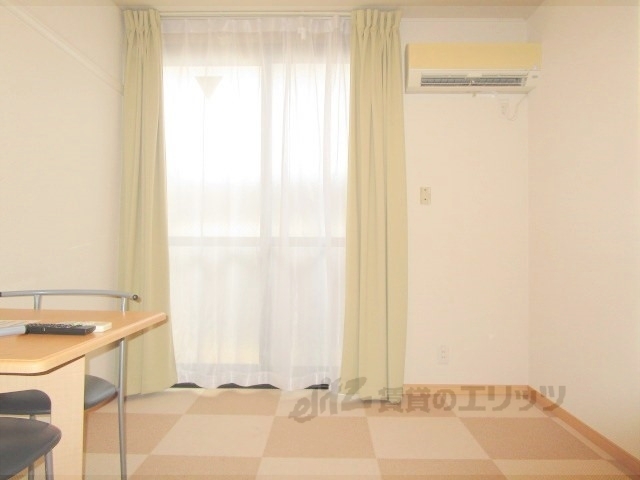 居室・リビング　洋室