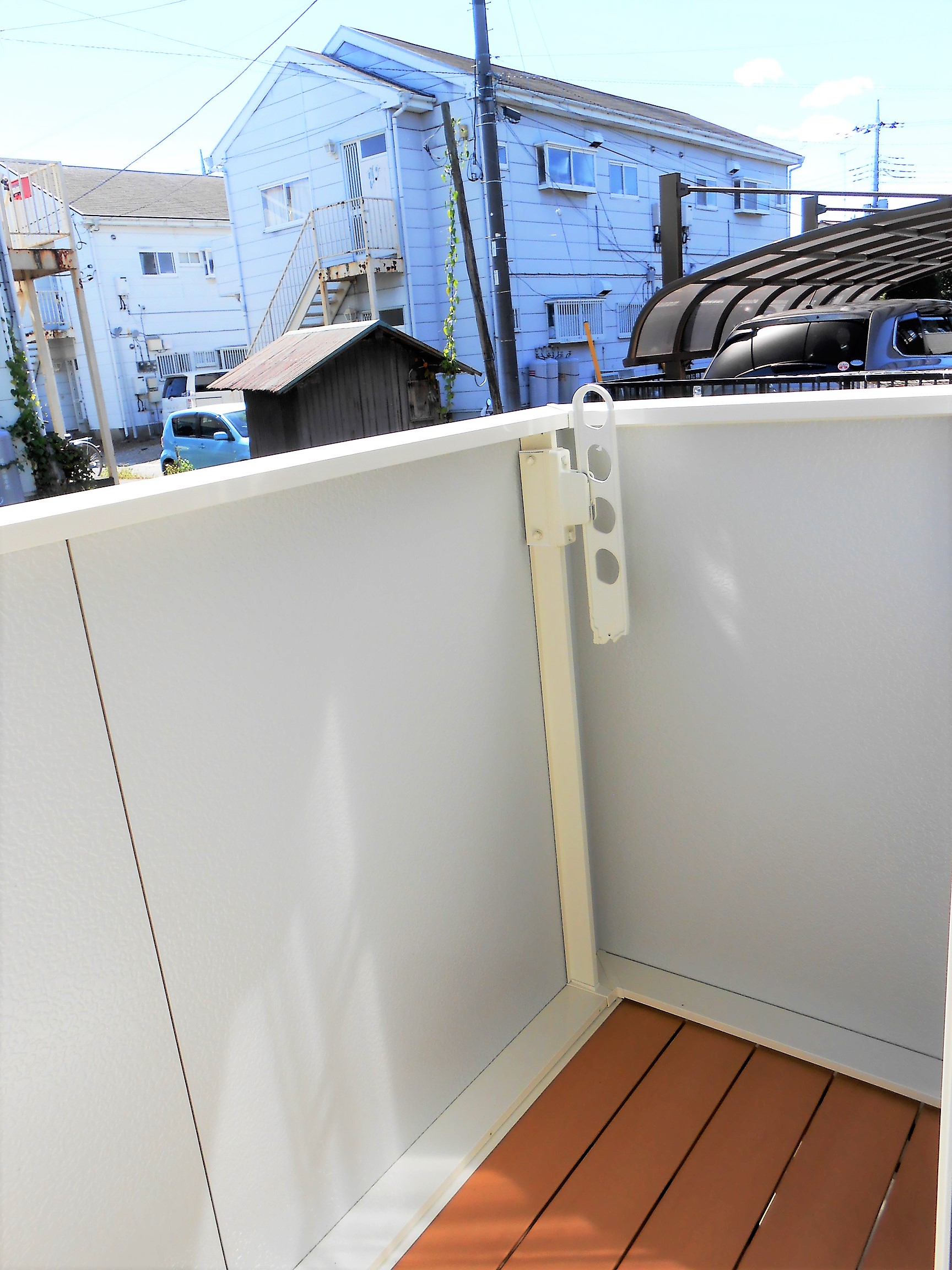 バルコニー　南向きバルコニーで日当たり良好です。
