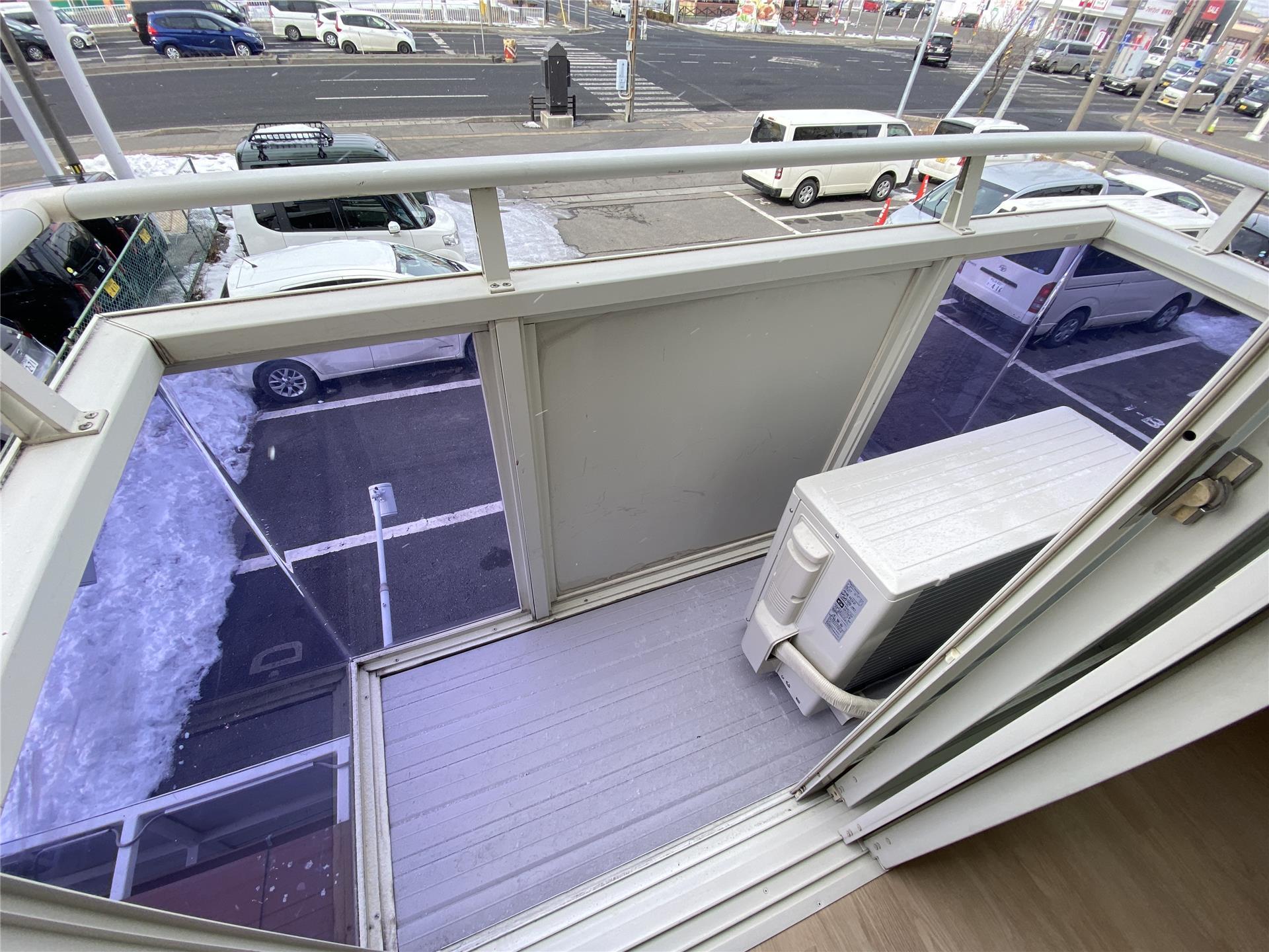 バルコニー　バルコニー