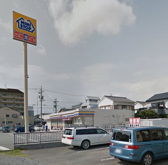 コンビニ　ミニストップ浜松元浜町店（コンビニ）まで153m