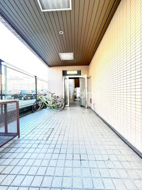【和歌山市美園町のマンションの駐車場】