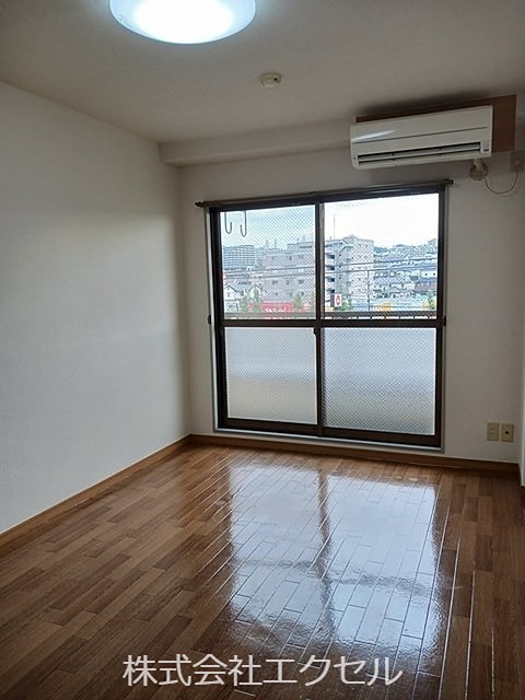 居室・リビング　明るい室内です。