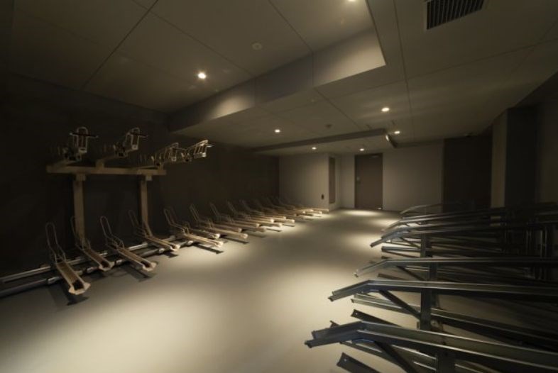 ロビー　駐輪場