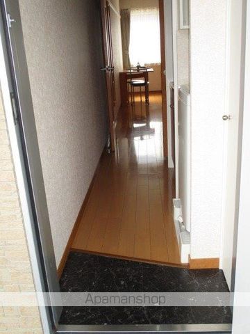 ＪＲ仙石線 石巻駅 徒歩17分 2階建 築18年の玄関写真