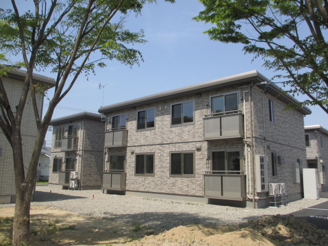 建物外観　外観南向き