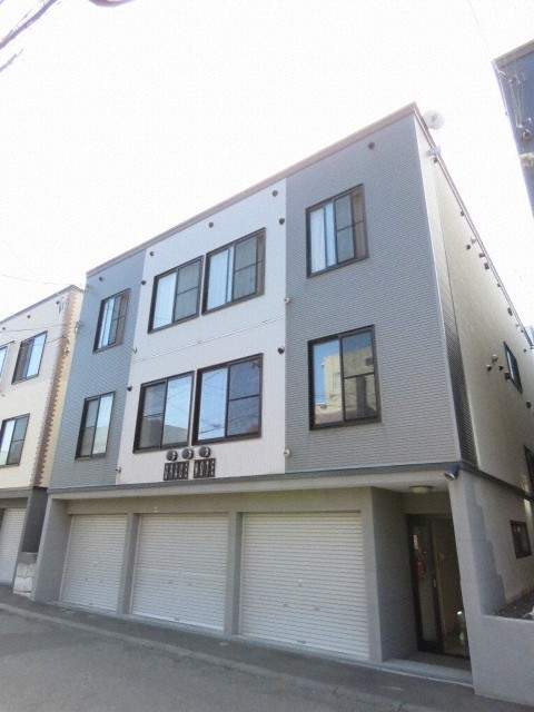北海道札幌市東区北二十三条東１２（マンション）の賃貸物件の外観