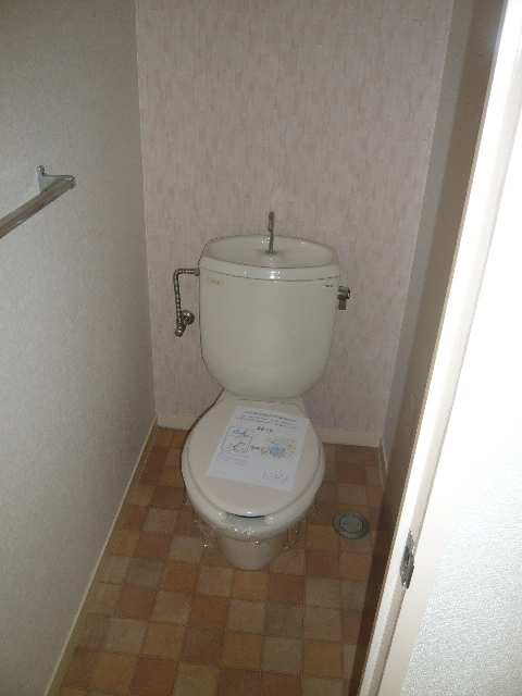 【メゾン西町のトイレ】