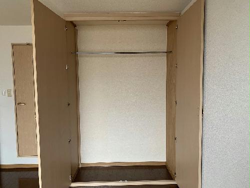 収納　お部屋によって反転タイプ