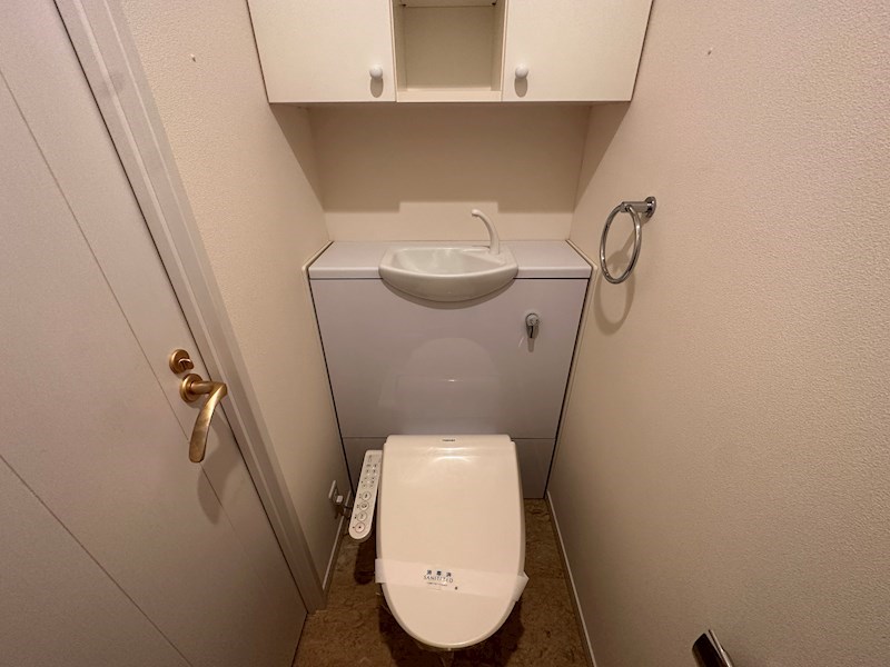 【KAISEI新神戸第2WESTのトイレ】