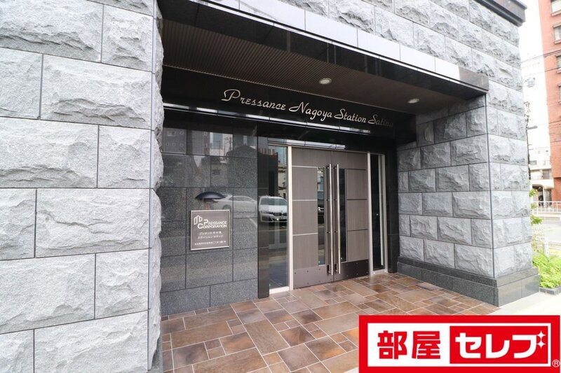 エントランス　共用部もきれいですね
