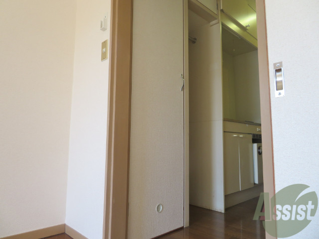 収納　クローゼットがありました。お洋服や荷物はここへ