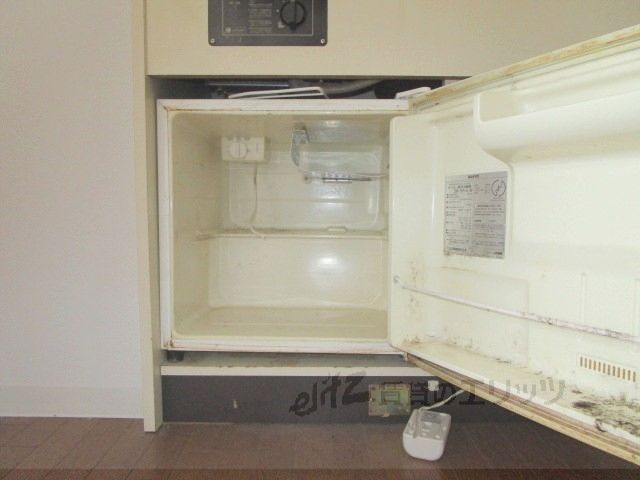 その他設備　冷蔵庫置場