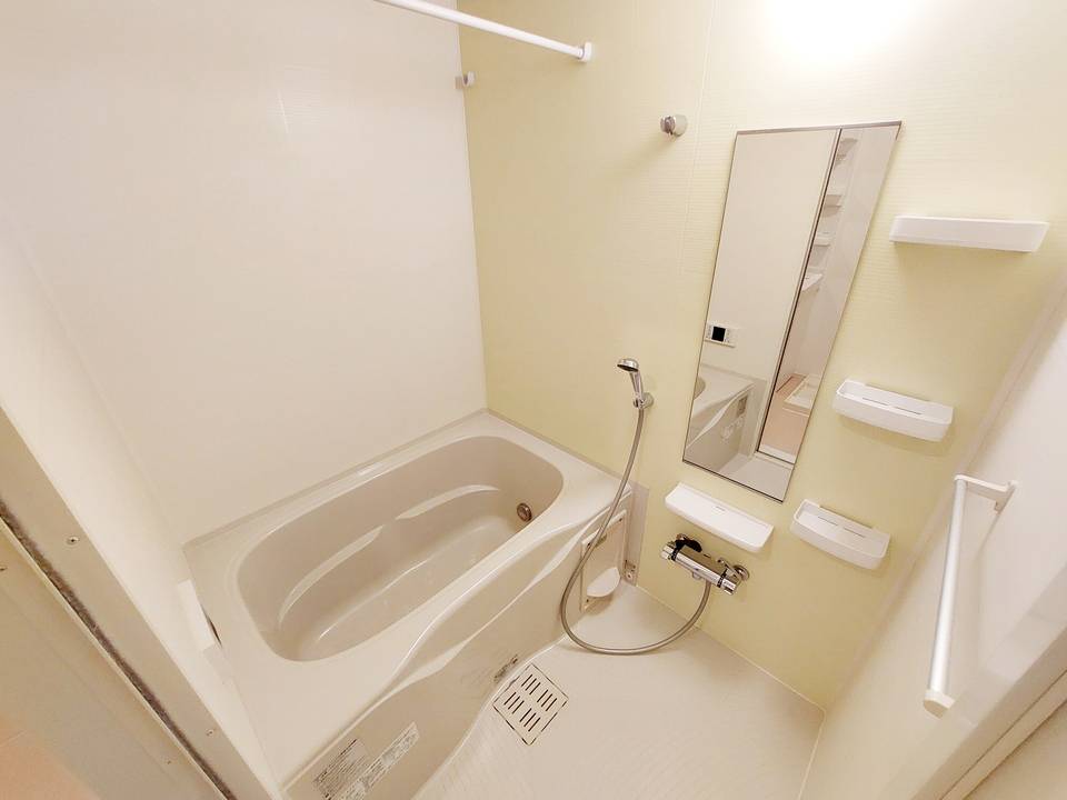 バス・シャワールーム　浴室
