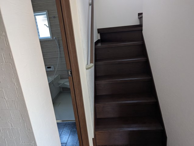 収納　西阿知郵便局 269m