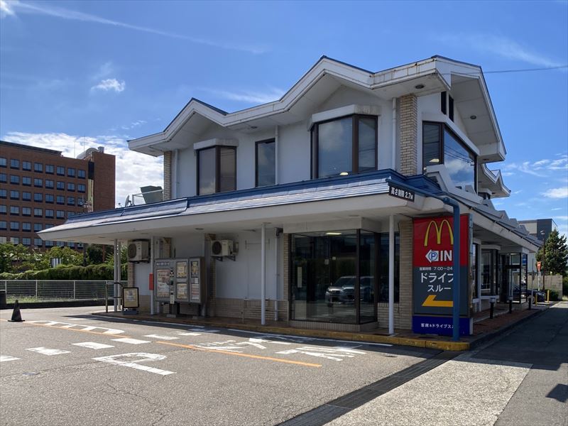 飲食店　マクドナルド金沢新神田店（飲食店）まで178m