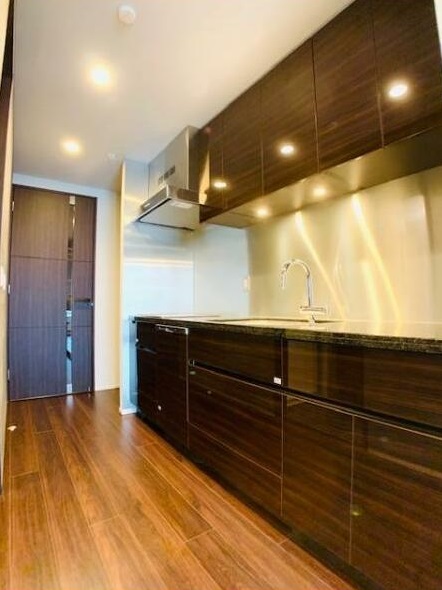 キッチン　キッチン