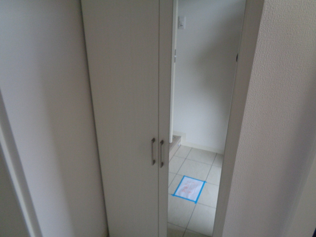 玄関　完成イメージパース