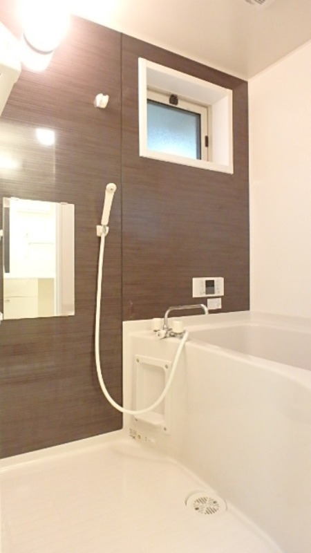 バス・シャワールーム　図面と現状に相違がある場合には現状を優先