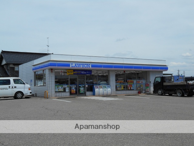 コンビニ　ローソン（コンビニ）まで557m