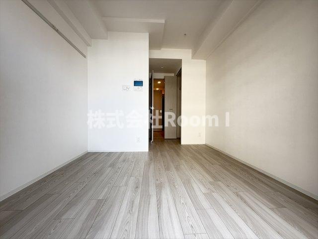 その他部屋・スペース　広くて明るい寝室