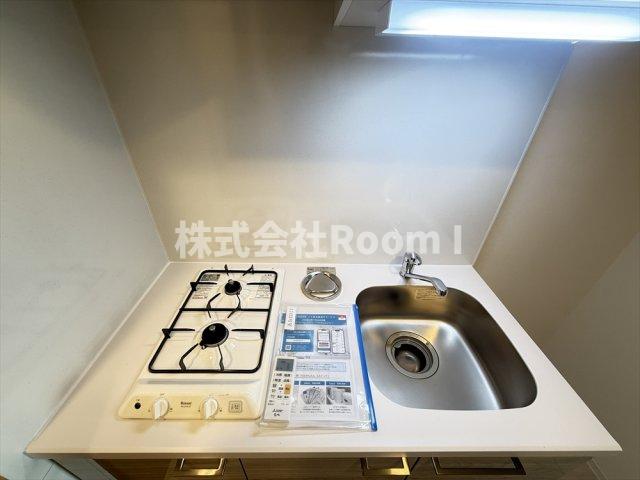 キッチン　コンパクトなキッチンで掃除もラクラク