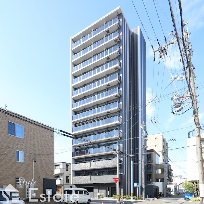 名古屋市中村区若宮町のマンションの建物外観