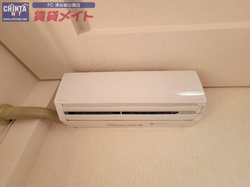 その他設備　同じ物件、別部屋の写真です