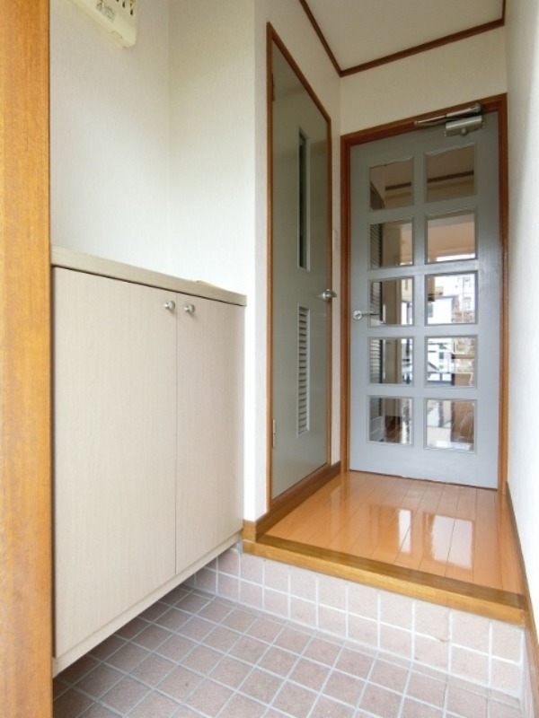 玄関　図面と現状に相違がある場合には現状を優先