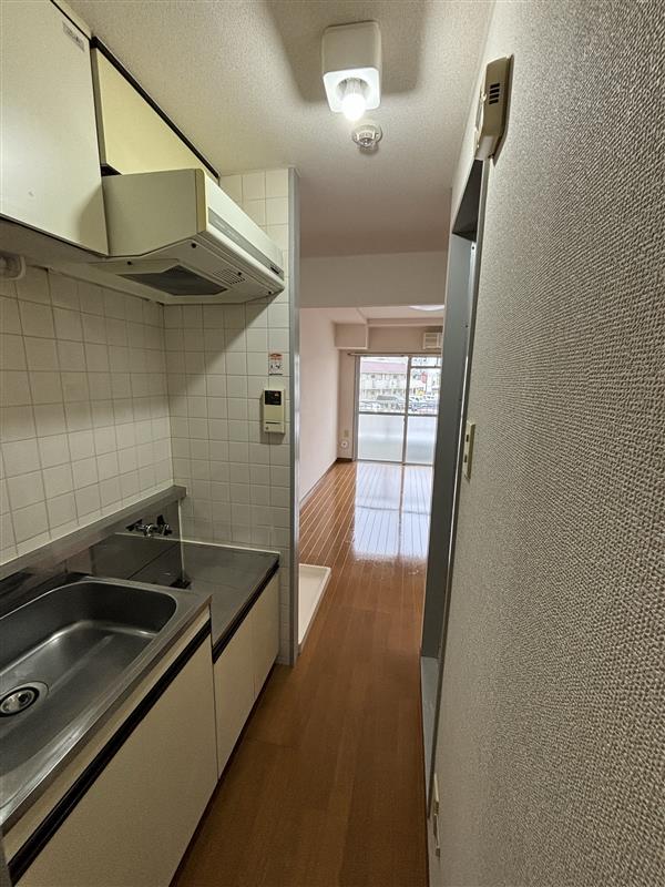 玄関　収納豊富でお片付け楽々です！