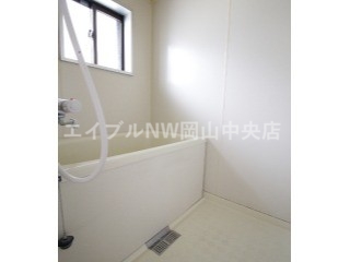 バス・シャワールーム　バスルーム