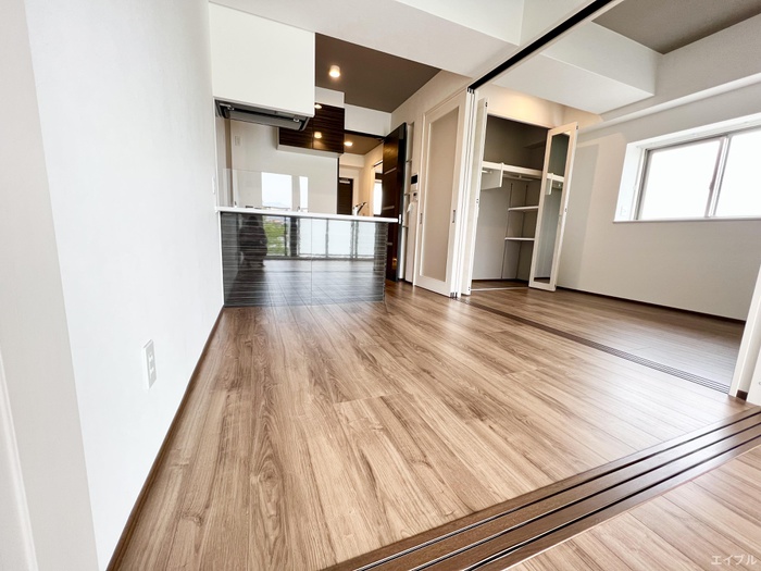 居室・リビング　※退去予定の為、現況優先