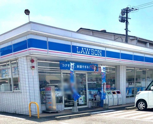 コンビニ　ローソン　大分下郡バイパス店（コンビニ）まで400m