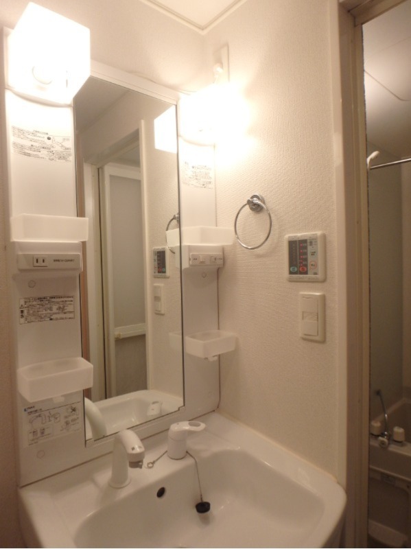 洗面設備　図面と現状に相違がある場合には現状を優先