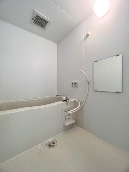 バス・シャワールーム　一日の疲れを癒してください