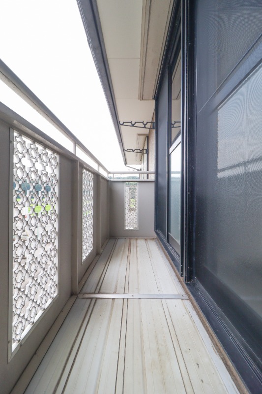 バルコニー　図面と現状に相違がある場合には現状を優先