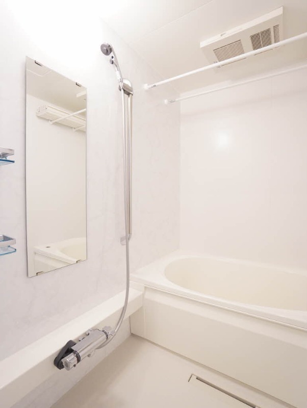 バス・シャワールーム　図面と現状に相違がある場合には現状を優先