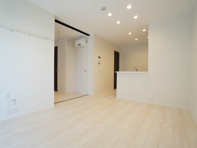 居室・リビング　図面と現状に相違がある場合には現状を優先