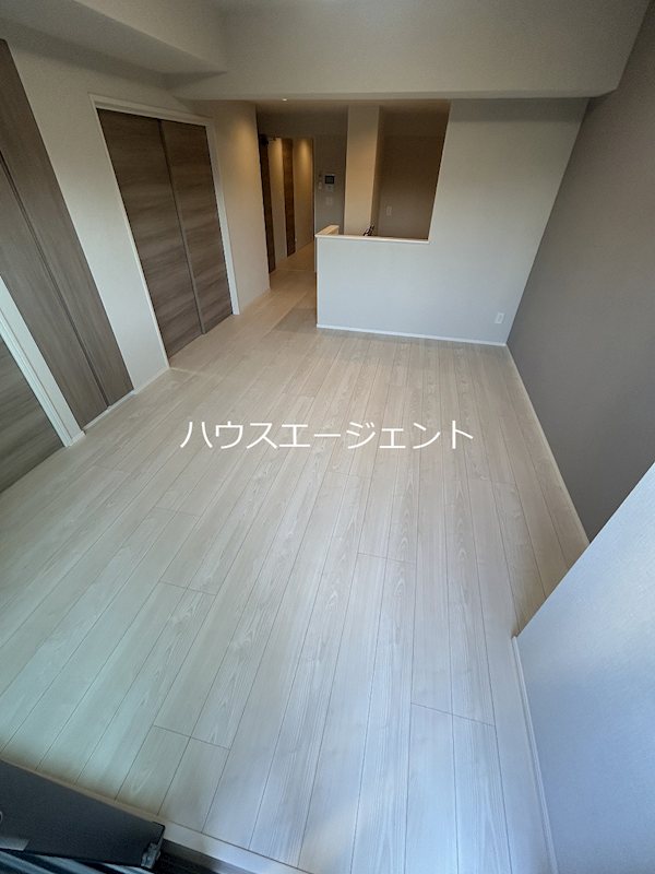 居室・リビング　15.4帖の広々としたLDKです。※別部屋参考写真