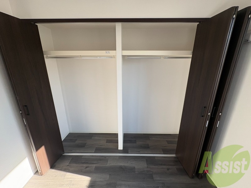 収納　寝室の収納になります。広々としてたくさん収納できます。