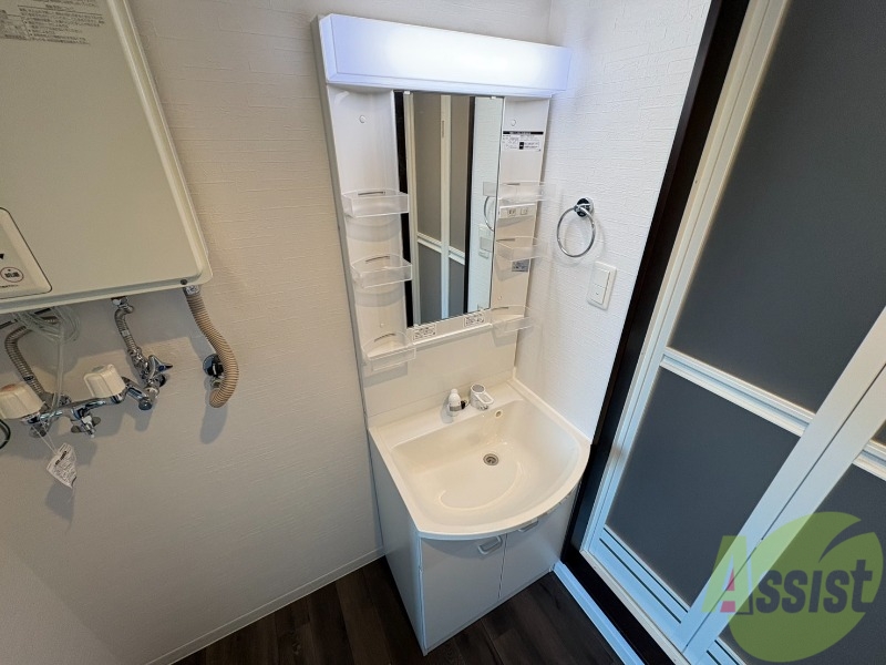 洗面設備　シャンプードレッサーで身支度もラクラクです！