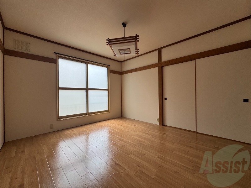 その他部屋・スペース　寝室です。部屋をどう使うかはあなた次第です！