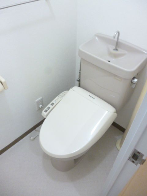 トイレ　別部屋参考