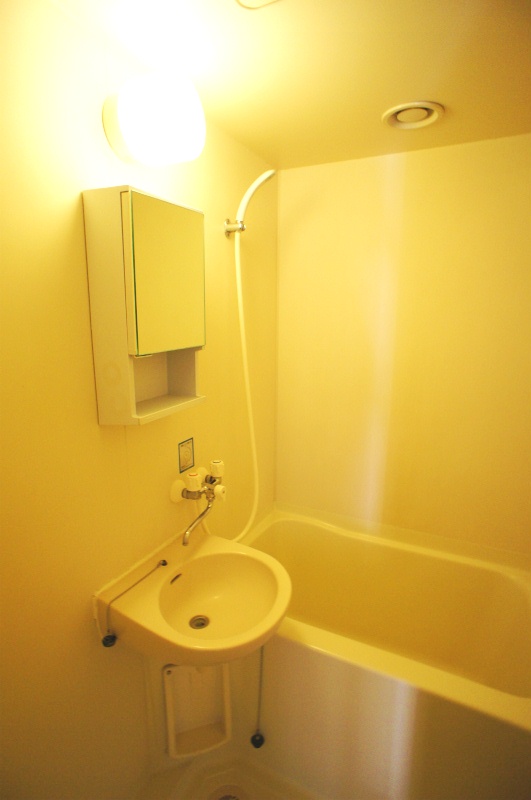 洗面設備　忙しい朝には欠かせない洗面所です