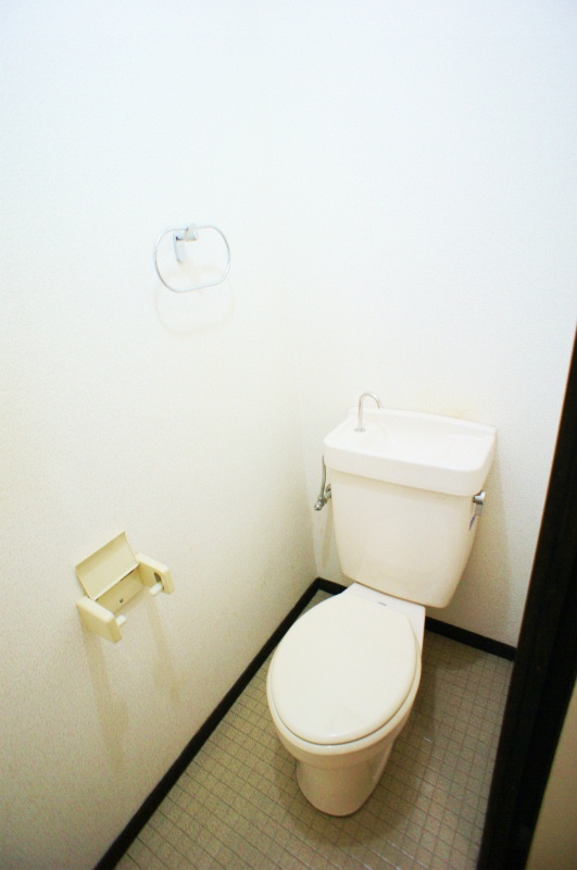 トイレ　ゆったりとした空間のトイレです